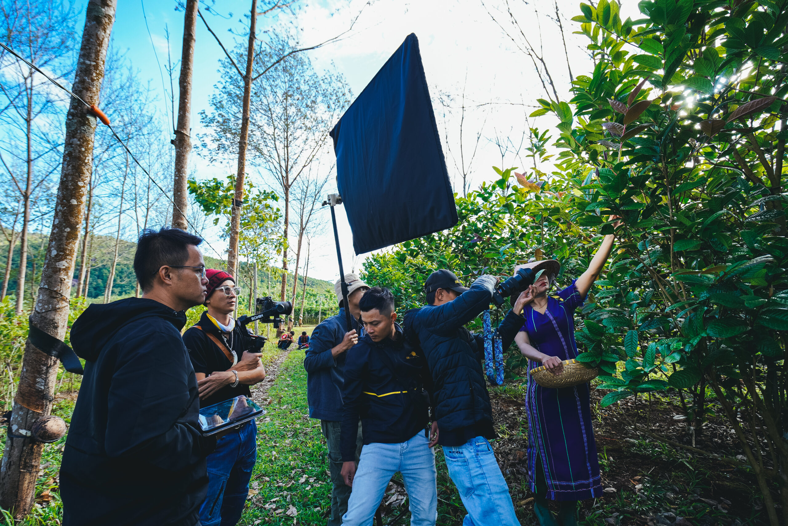 Đội ngũ Sun Media GL trong buổi sản xuất video