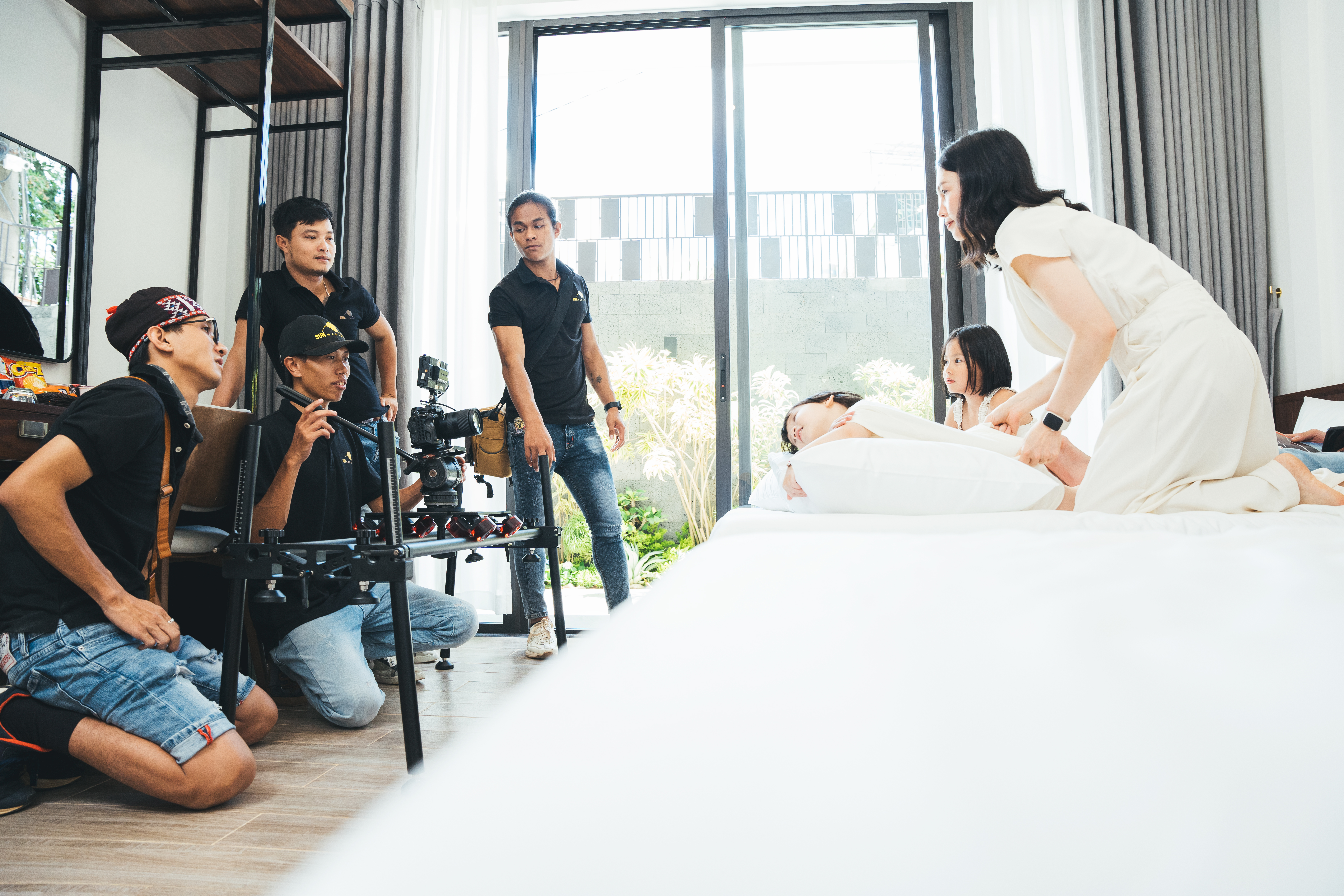 Ekip Sun Media GL sản xuất video quảng cáo cho The Highland Hotel Pleiku